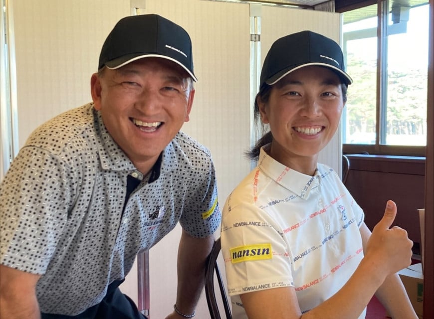 細川和彦プロと築山栗子選手